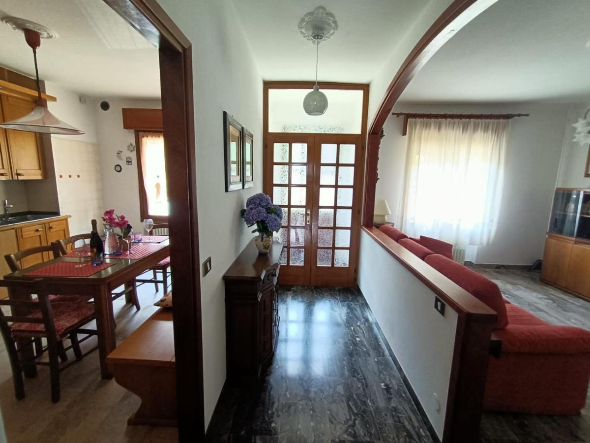Casa Vacanza Tivan Cremia エクステリア 写真